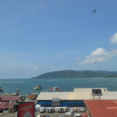 Pinay Home- The Shore Kota Kinabalu Luaran gambar