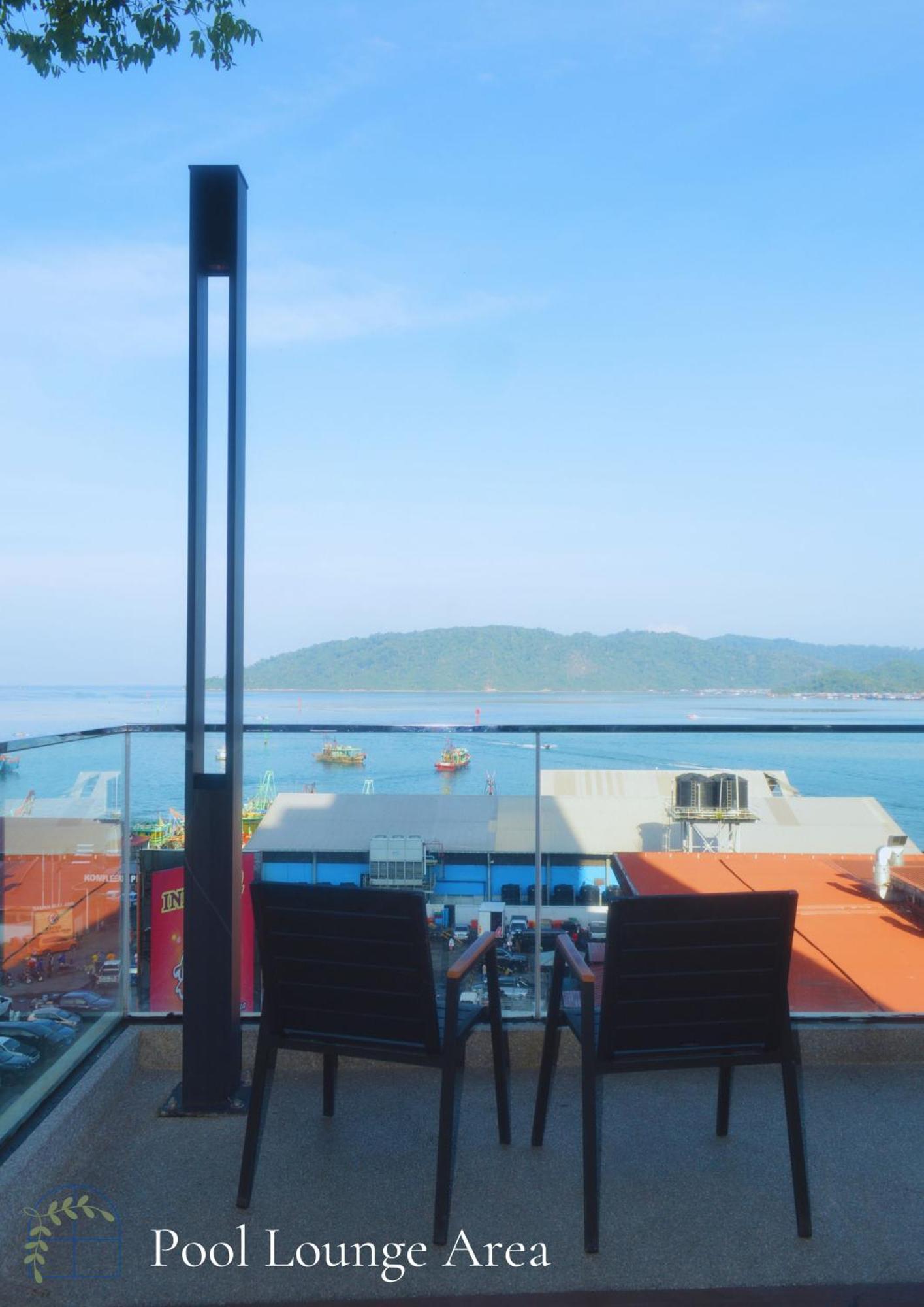 Apartment Pinay Home- The Shore